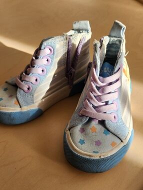 Bluey High Top Toddler Shoes, Size 5c